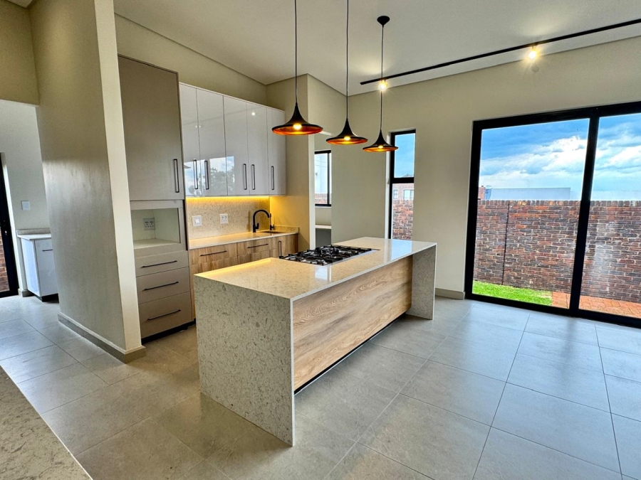 To Let 3 Bedroom Property for Rent in Helderzicht Eco Estate North West